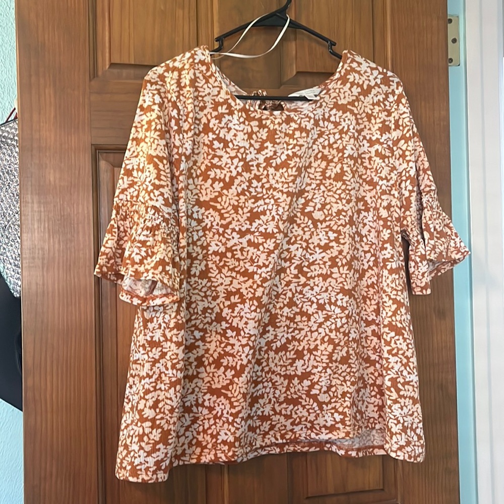 Lauren Conrad xl short sleeve top